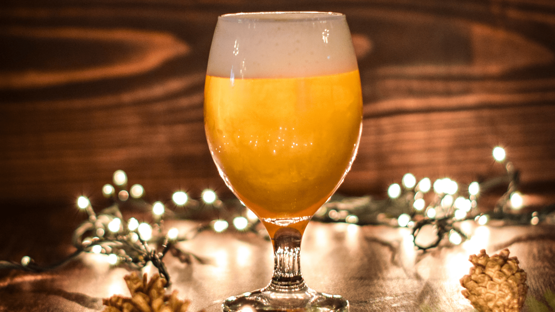 Last Minute 2020-Friendly Holiday Party Ideas Image